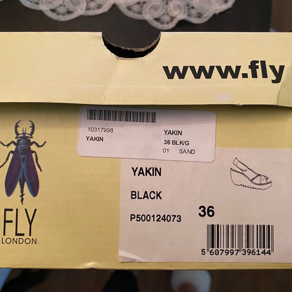 Fly London sandals, size 6 - Picture 6 of 7